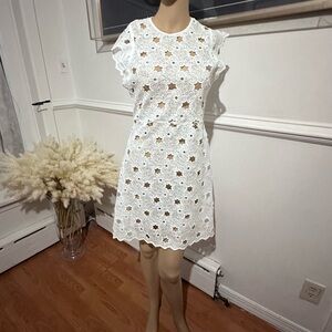 Elegant White Lace Dress